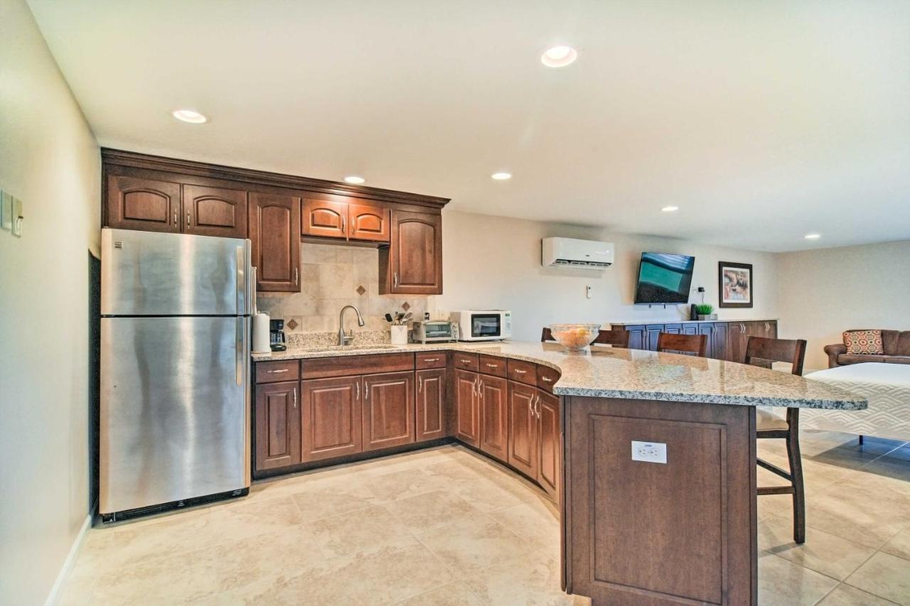 Sleek Largo Studio With Pond Less Than 7 Mi To Beach! Экстерьер фото